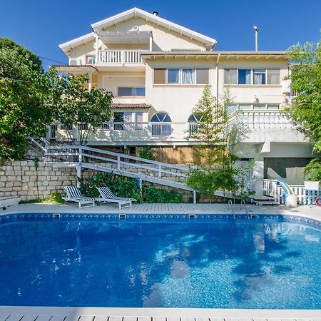 Ha'Seuda Ha'Achrona Suites 아미림 외부 사진